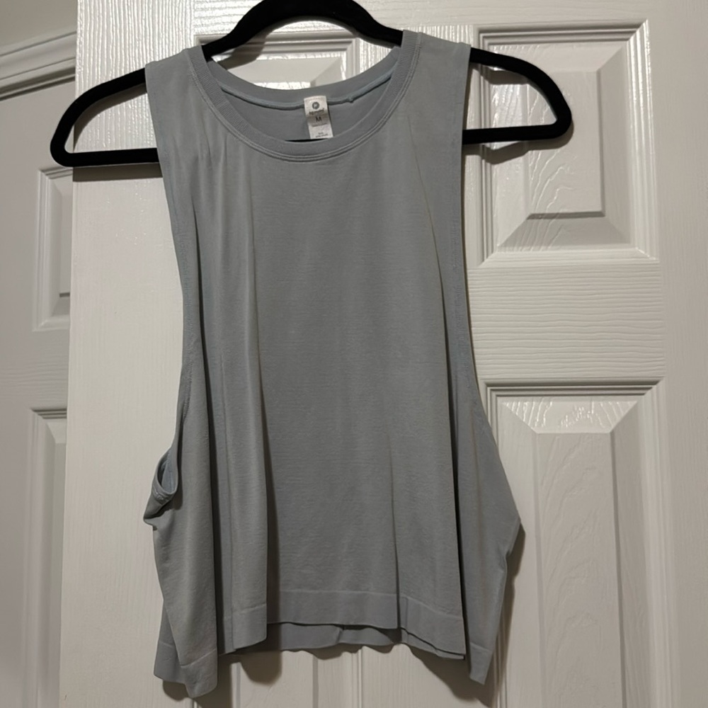 90 Degrees Workout top